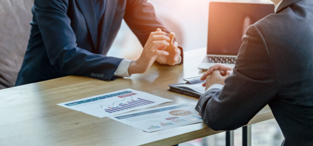 トレーラーハウスの補助金申請は専門家に相談しながらがおすすめ